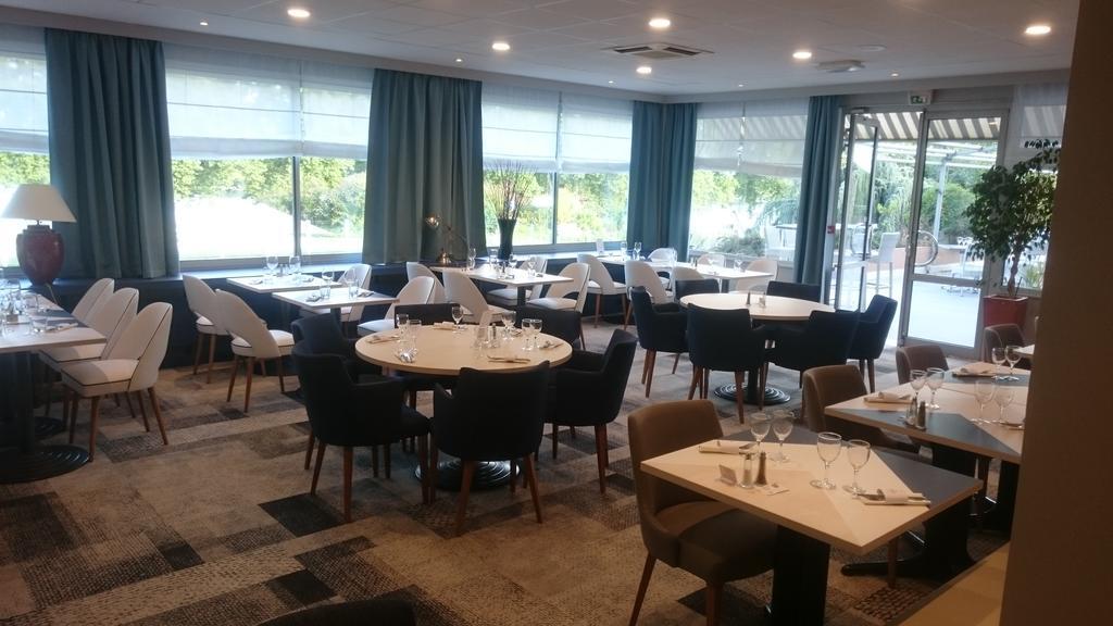 Hotel Mercure Macon Bord De Saone מראה חיצוני תמונה